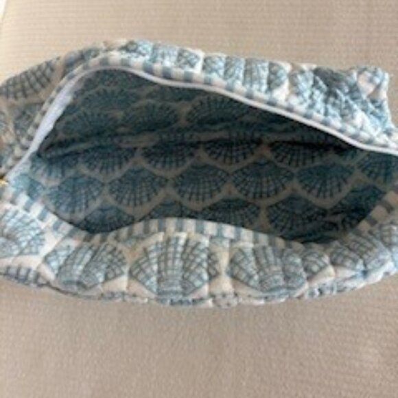 Mark & Graham- Block Print Travel Pouch Set- Sky Blue Shell Print - Picture 6 of 9